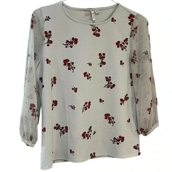 Elle size M cherry blossom pull over top with sheer sleeves EUC - Picture 8 of 10